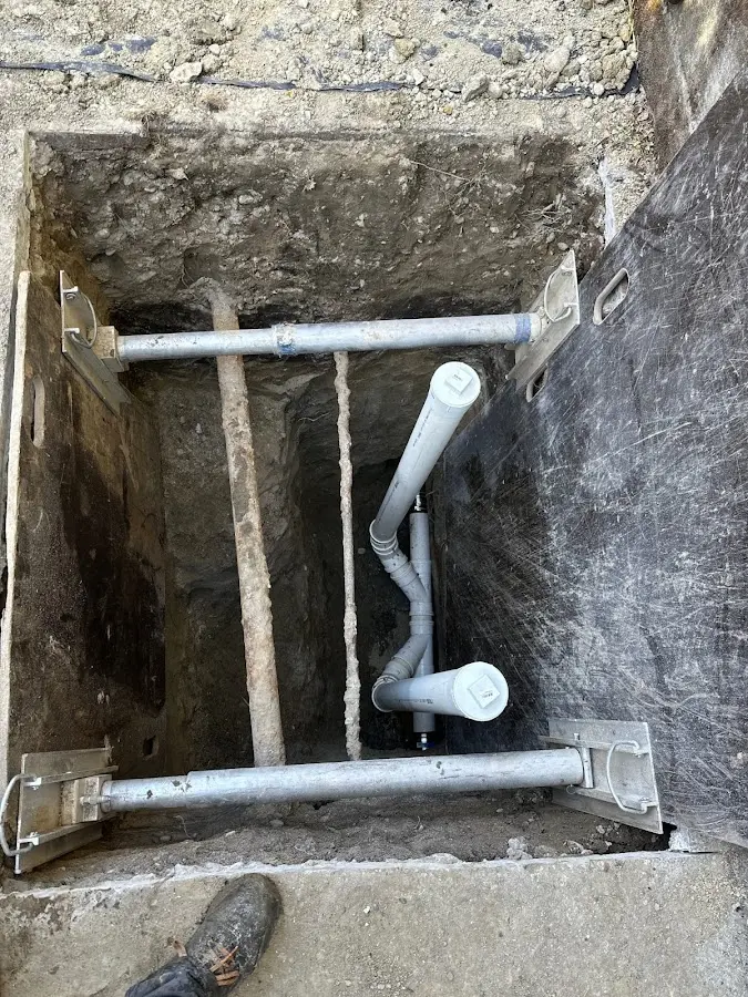 Experienced plumber completing Gas Line Repair work in Fort Rucker
